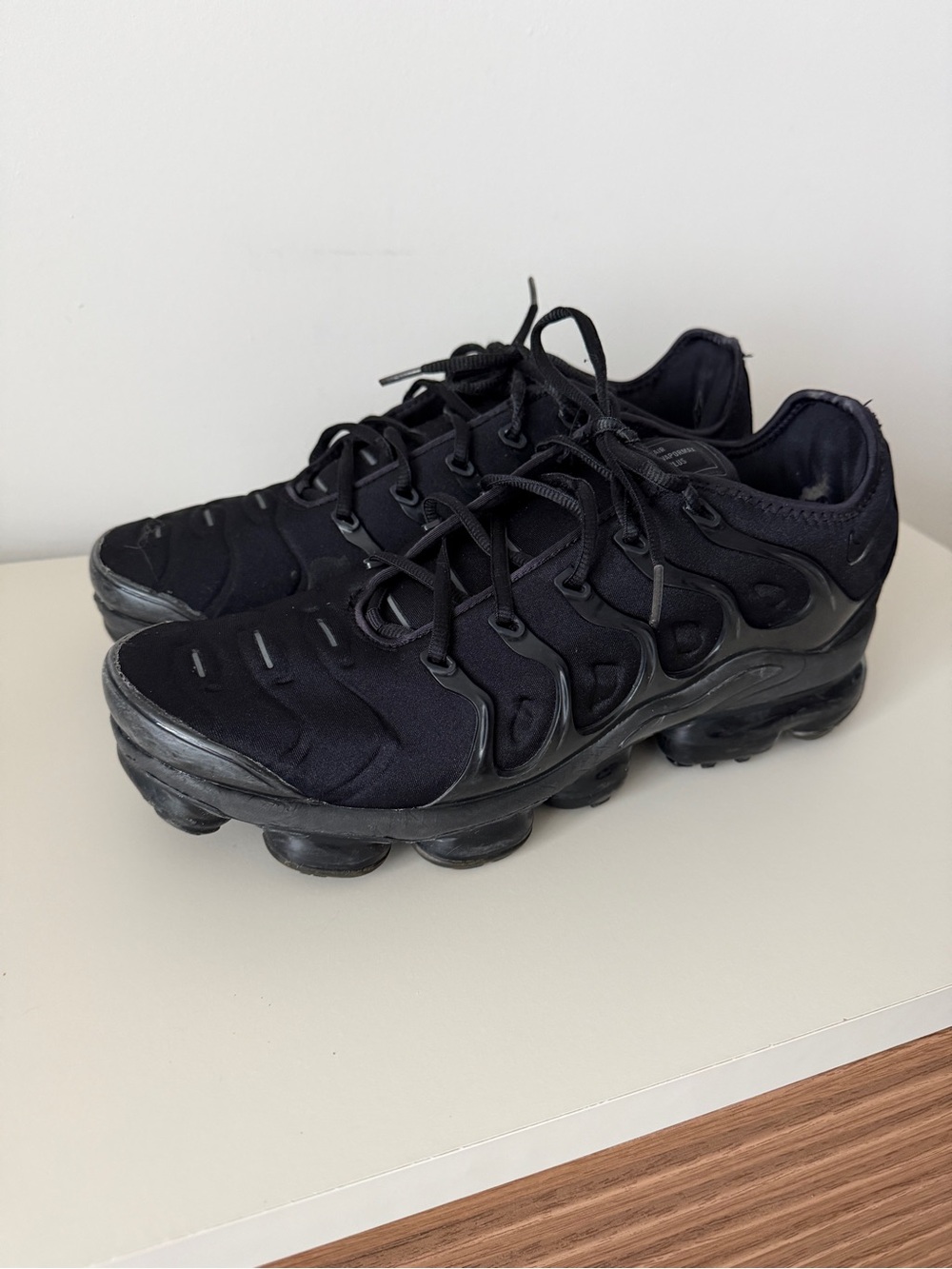Nike Air VaporMax Plus Black Men’s Sneakers Size 11.5